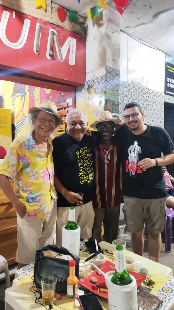Samba, amizade e boêmia: o encontro de Cesar Teixeira e Zeca do Cavaco no Butiquim do&nbsp;Carlos